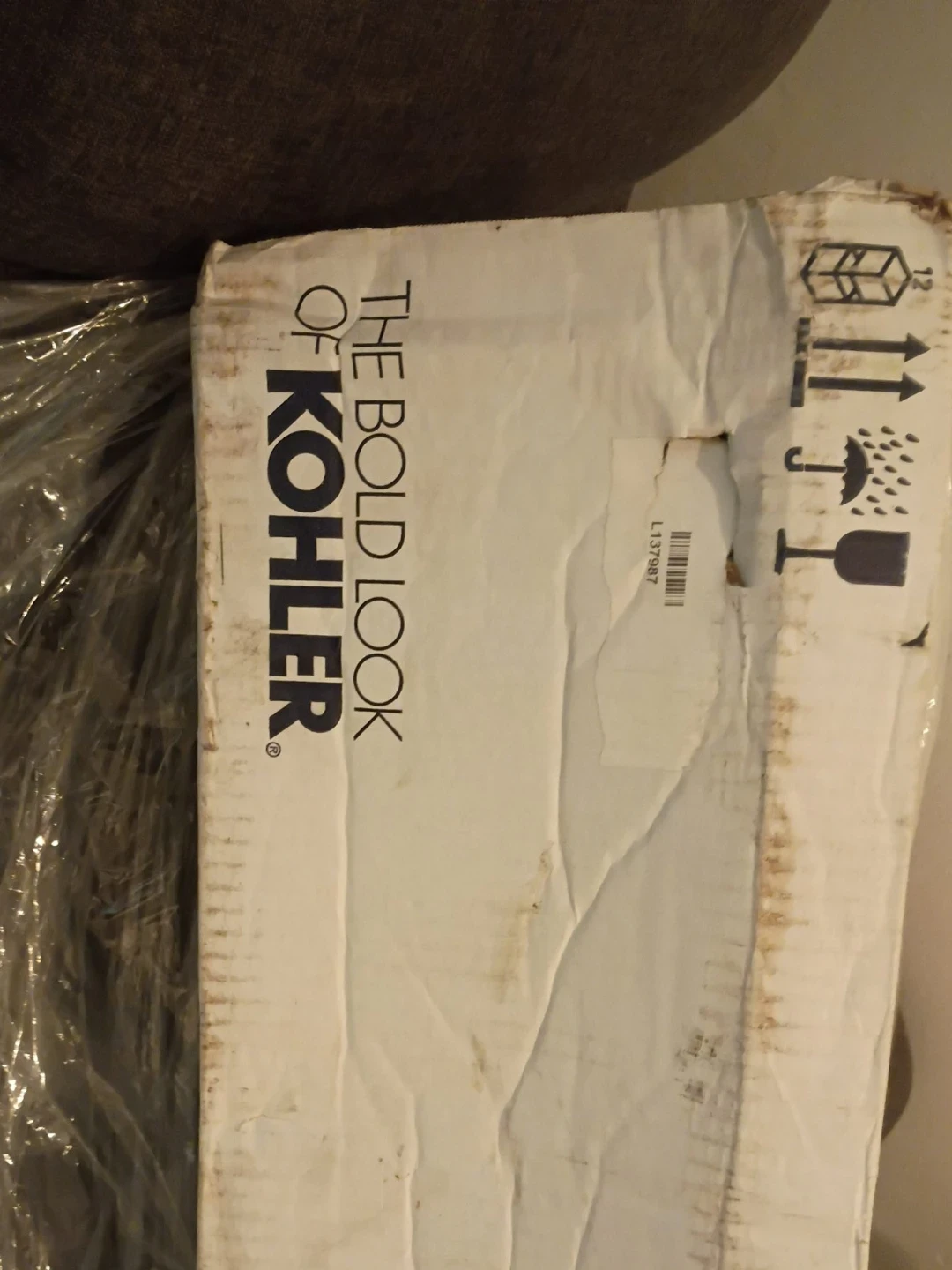 Kohler White Ceramic Sink Basin - photo 2