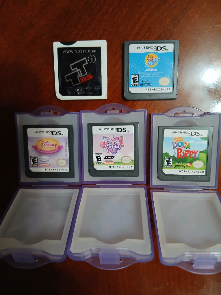 Nintendo DS Games Bundle: Dora Puppy, Disney, Pinkie Pie