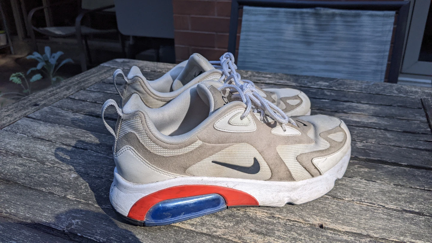 Women's Nike Air Max 200s - photo 5