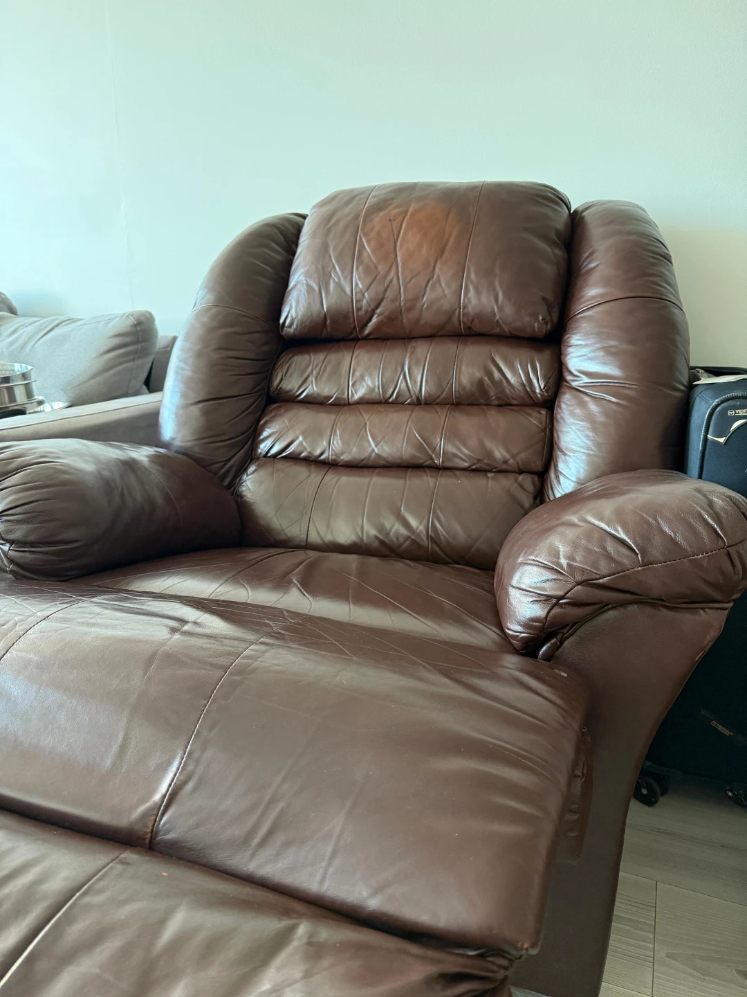 Brown Leather Recliner Chair - photo 3