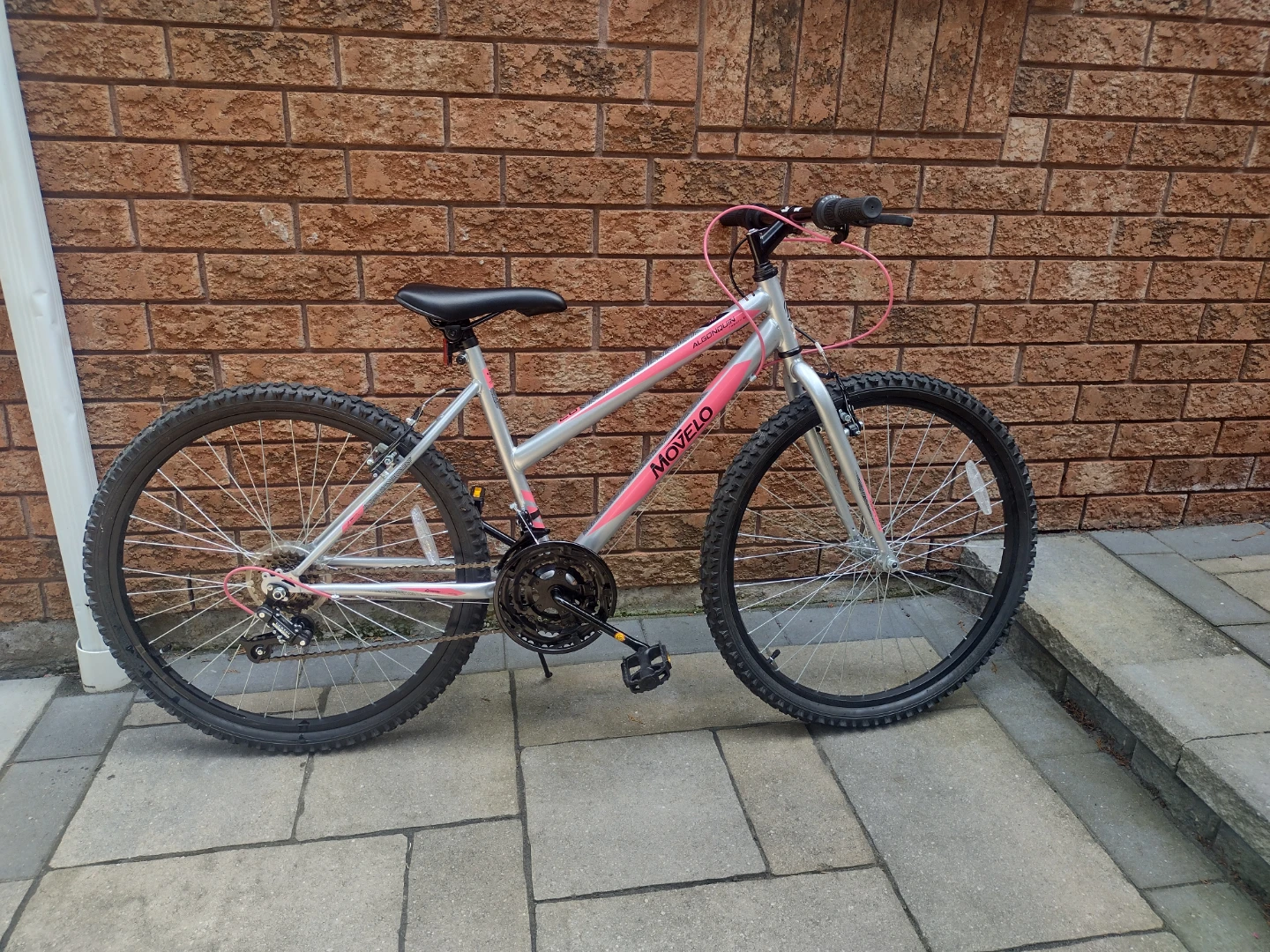 Movelo Mountain Bike - Silver and Pink - photo 4