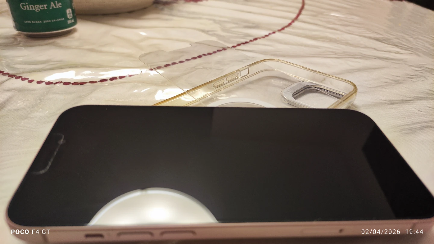 Apple iPhone 15 plus - photo 2