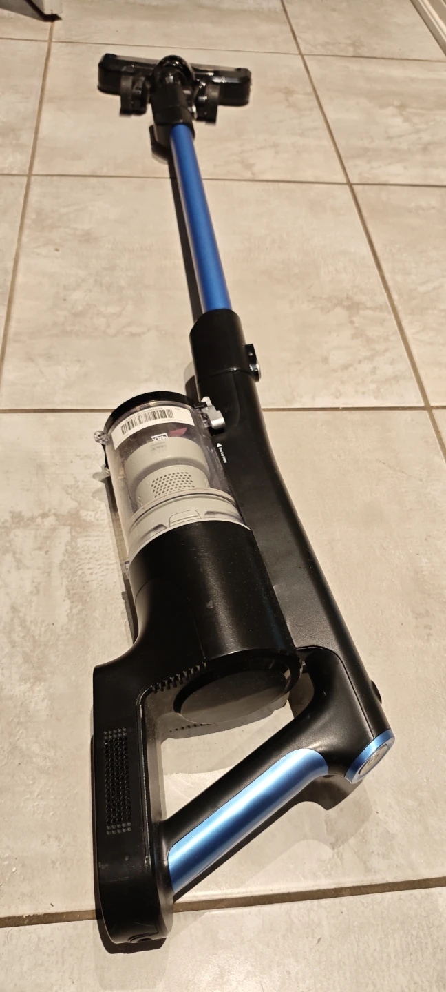 Eureka Cordless Stick Vacuum with charger - photo 2