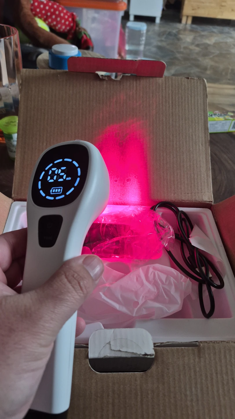 Red Light Therapy Device for Pain Relief - photo 2