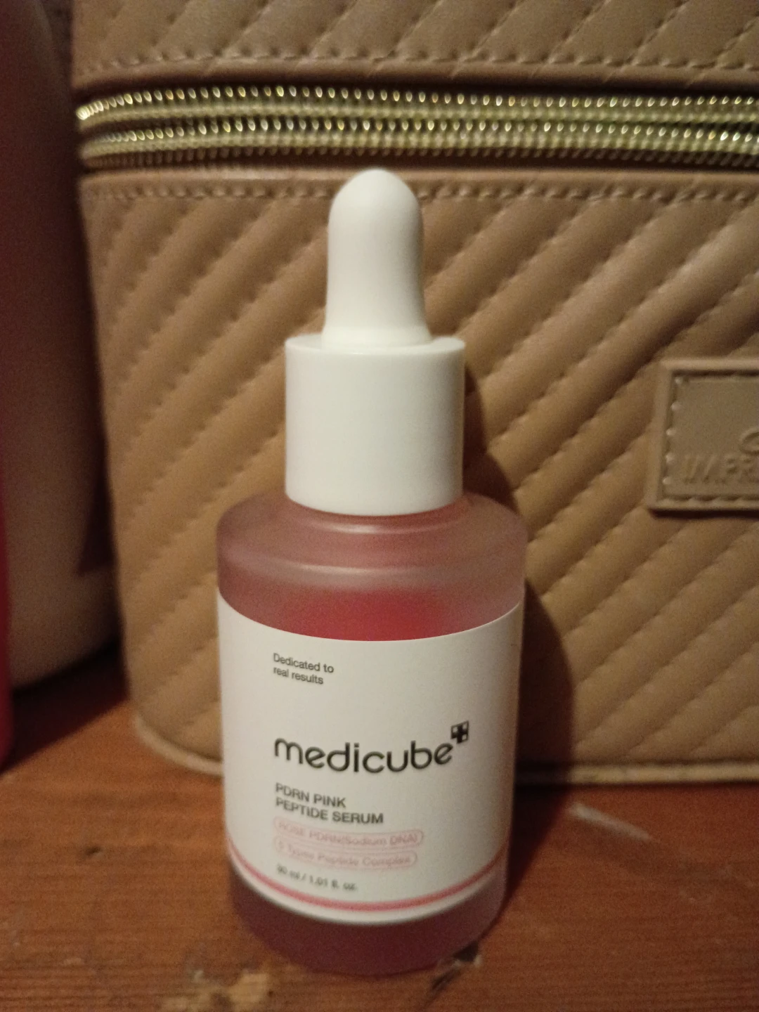Medicube PDRN Pink Peptide Serum