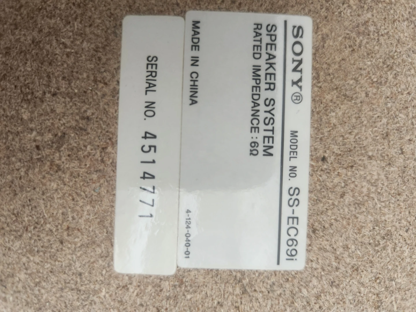 Sony Mini Hi-Fi Component System MHC-EC69i - photo 3
