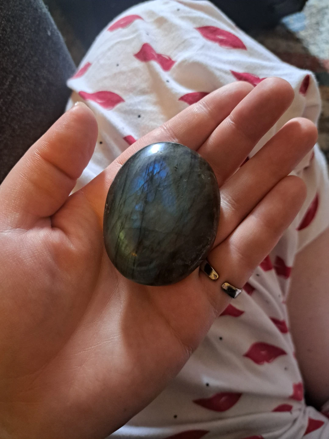 Polished Labradorite Palm Stone - photo 3
