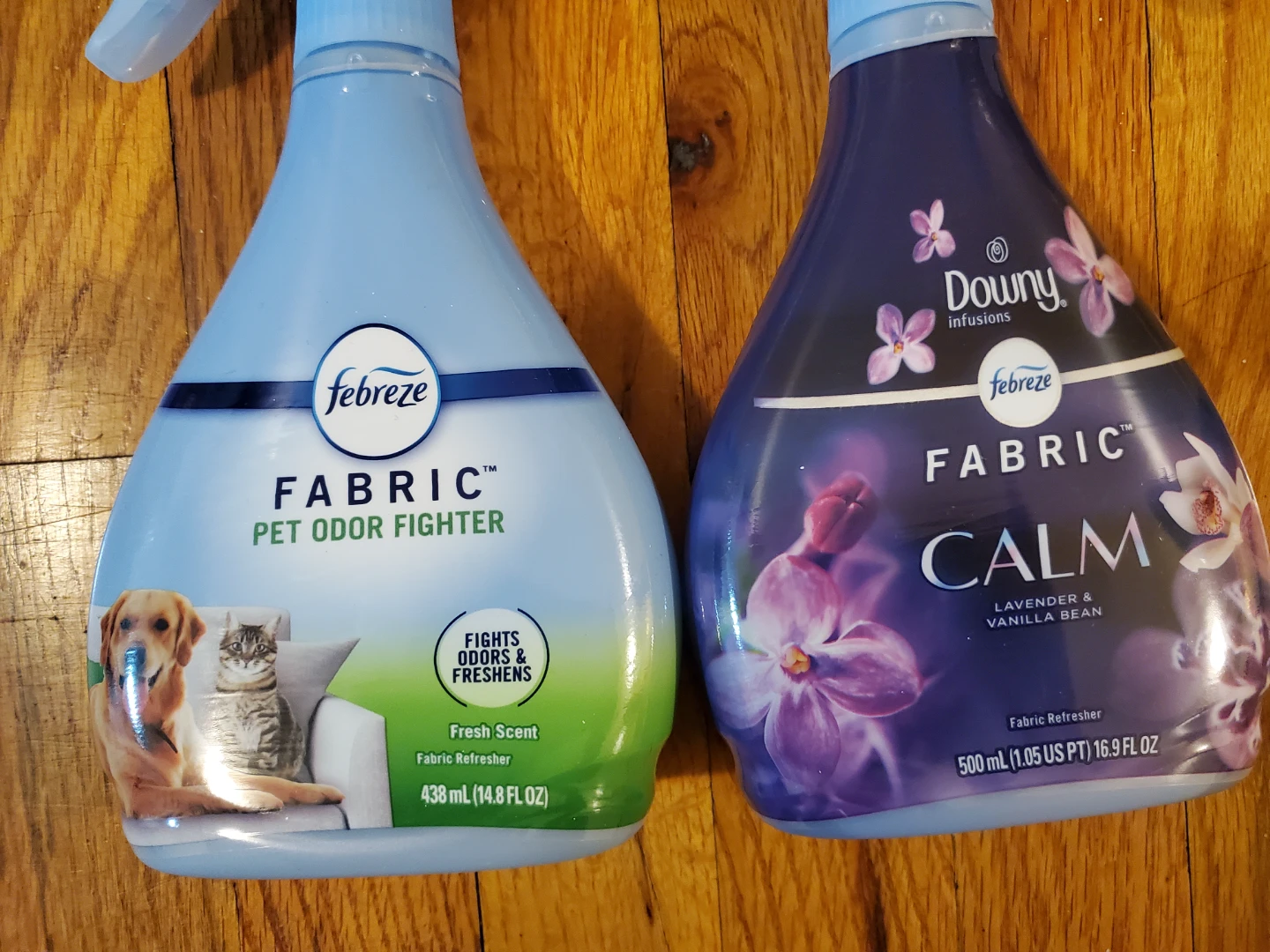 Febreze Fabric Pet Odor Fighter & Downy Fabric Refresher Sprays - photo 2