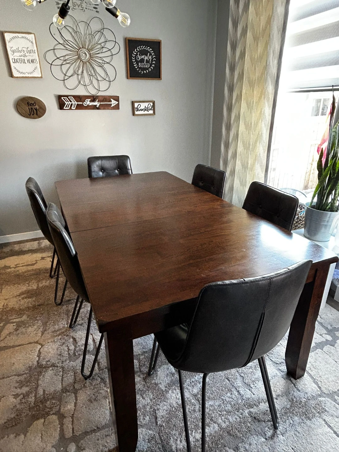 Dining Table,  Set of 6 Leather chairs