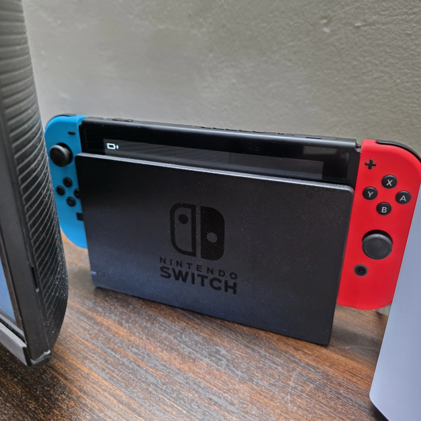 Nintendo Switch Console with Joy-Cons - photo 5
