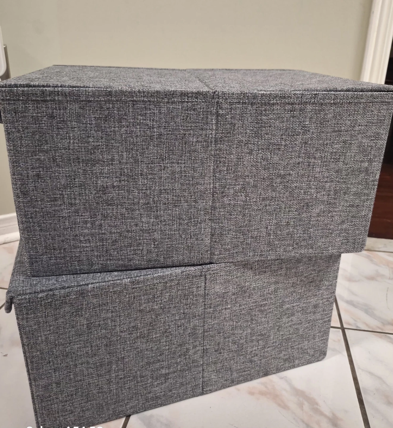 Set of 2 Fabric Storage Bins with Lids- Brand new - photo 2