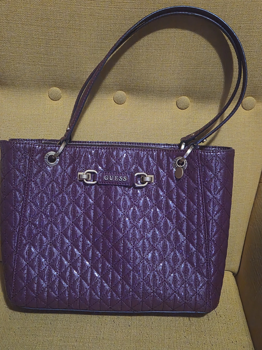 GUESS Women's Aveta Noel Tote handbag/Purse