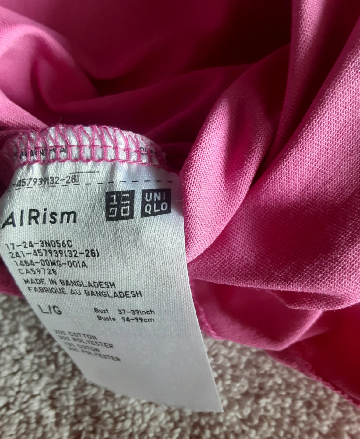 UNIQLO AIRism Pink T-Shirt Size L - photo 2