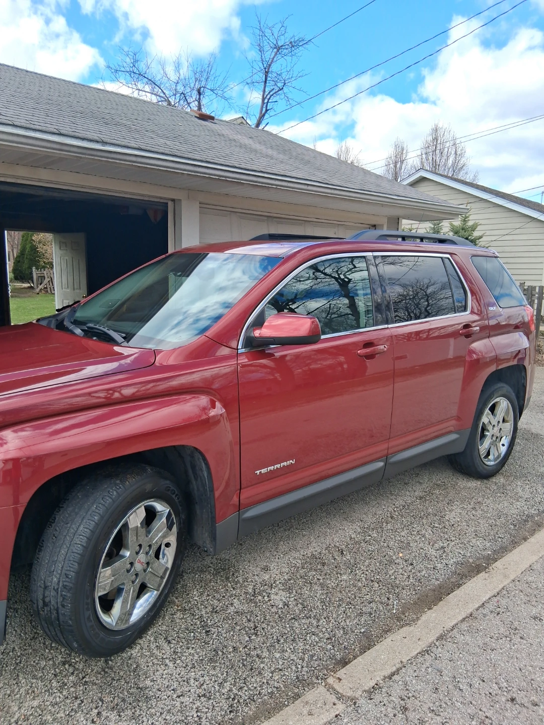 Red 2012 GMC Terrain SLT SUV - photo 2