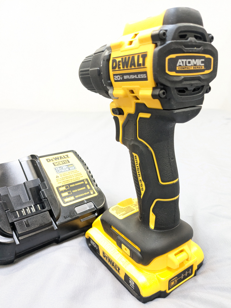 20V Max DeWalt ATOMIC 1/2" Drill Driver Combo Kit - photo 2