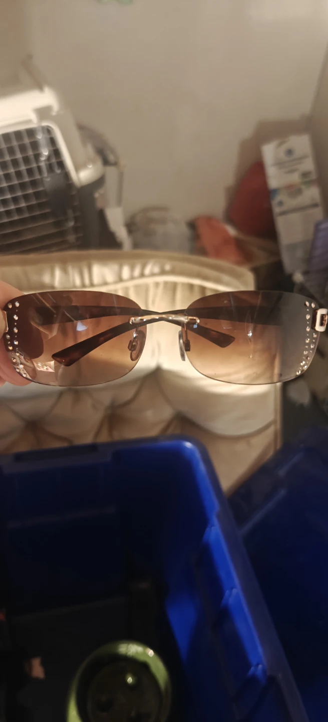 Rimless Sunglasses with Rhinestones