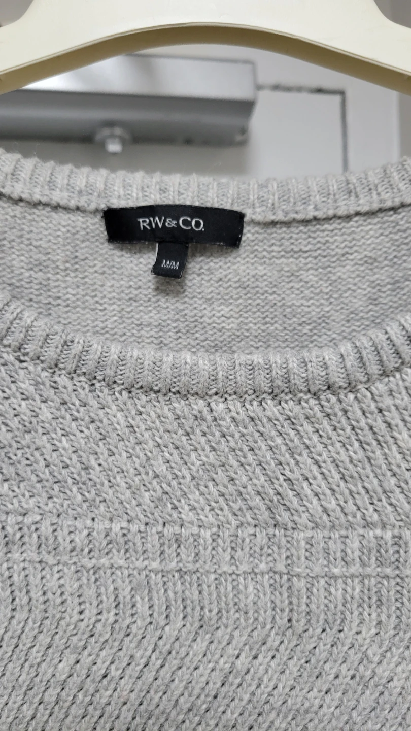 RW&CO. Grey Textured Sweater - Size M - photo 2