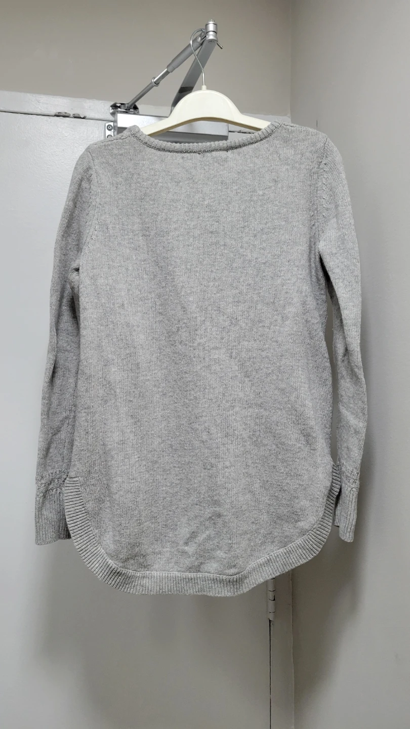 RW&CO. Grey Textured Sweater - Size M - photo 3