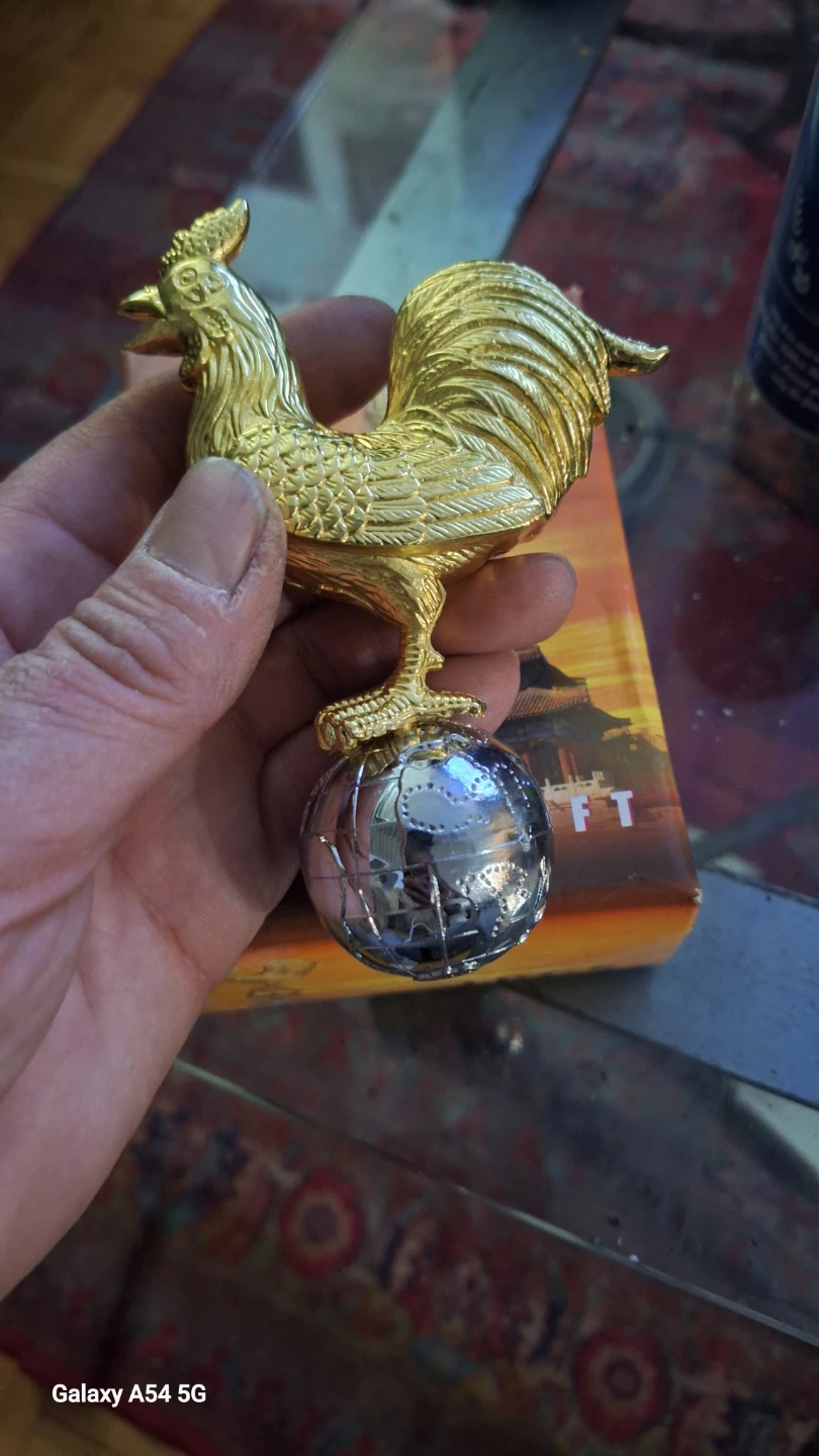Decorative Golden Rooster Lighter - photo 2