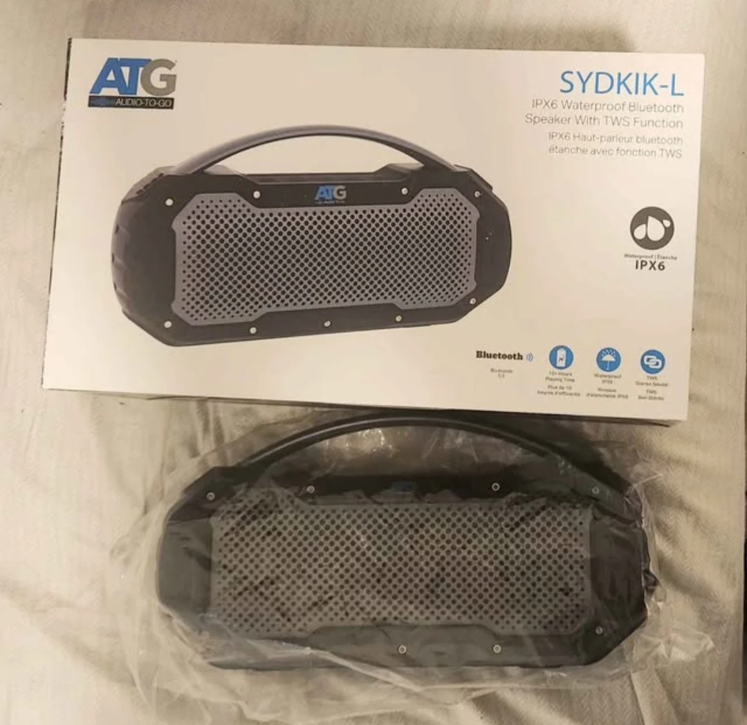 Bluetooth speaker LOUD!! BRAND NEW!! - photo 2