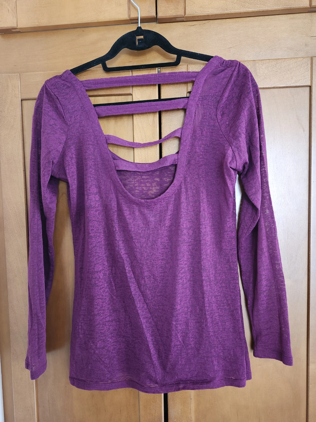 Purple long sleeve criss-cross back top - photo 3