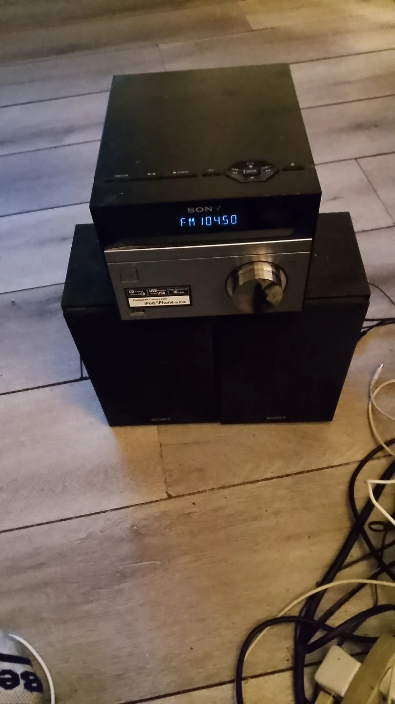 Sony CD Sound System with iPod/iPhone USB