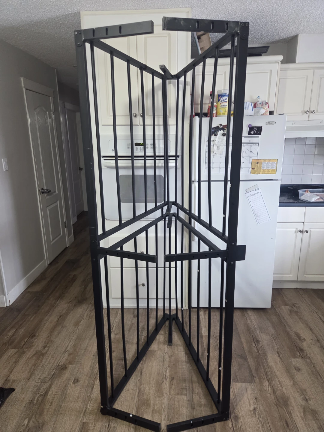 King-size metal bed frame. - photo 2