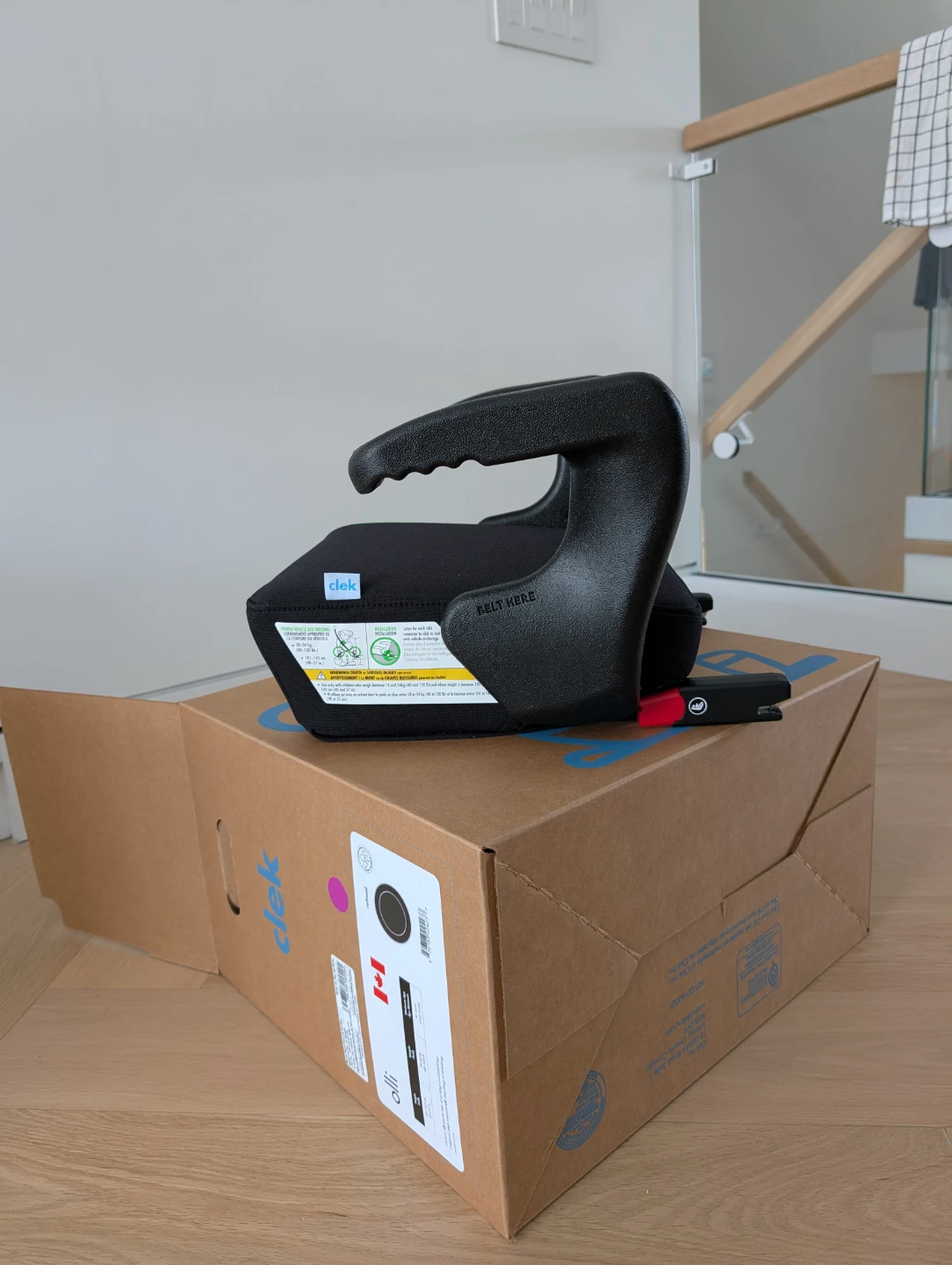 Clek Olli Booster Seat Black - Brand NEW - photo 5