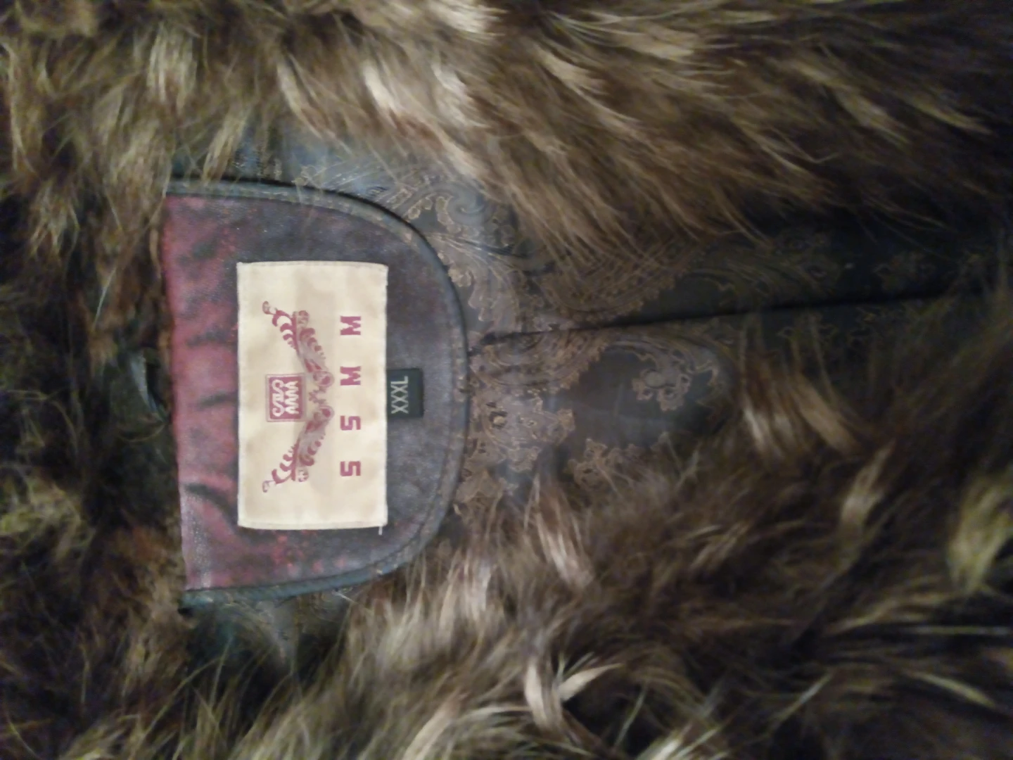 Saks fifth avenue fur coat - photo 2