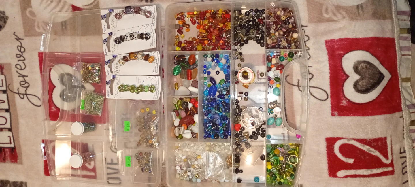 Crafting Beads Assortment - photo 3