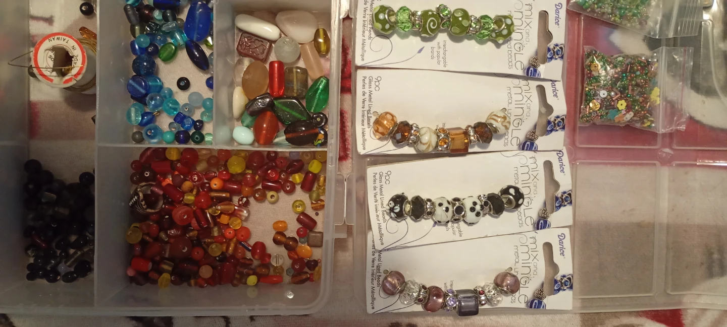 Crafting Beads Assortment - photo 4