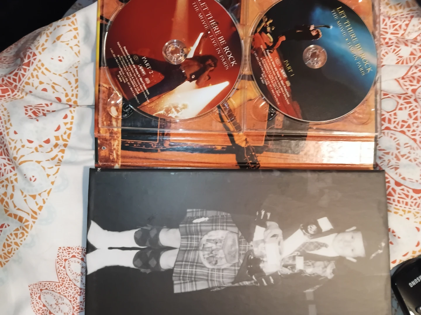 AC/DC Bonfire & Let There Be Rock - photo 2