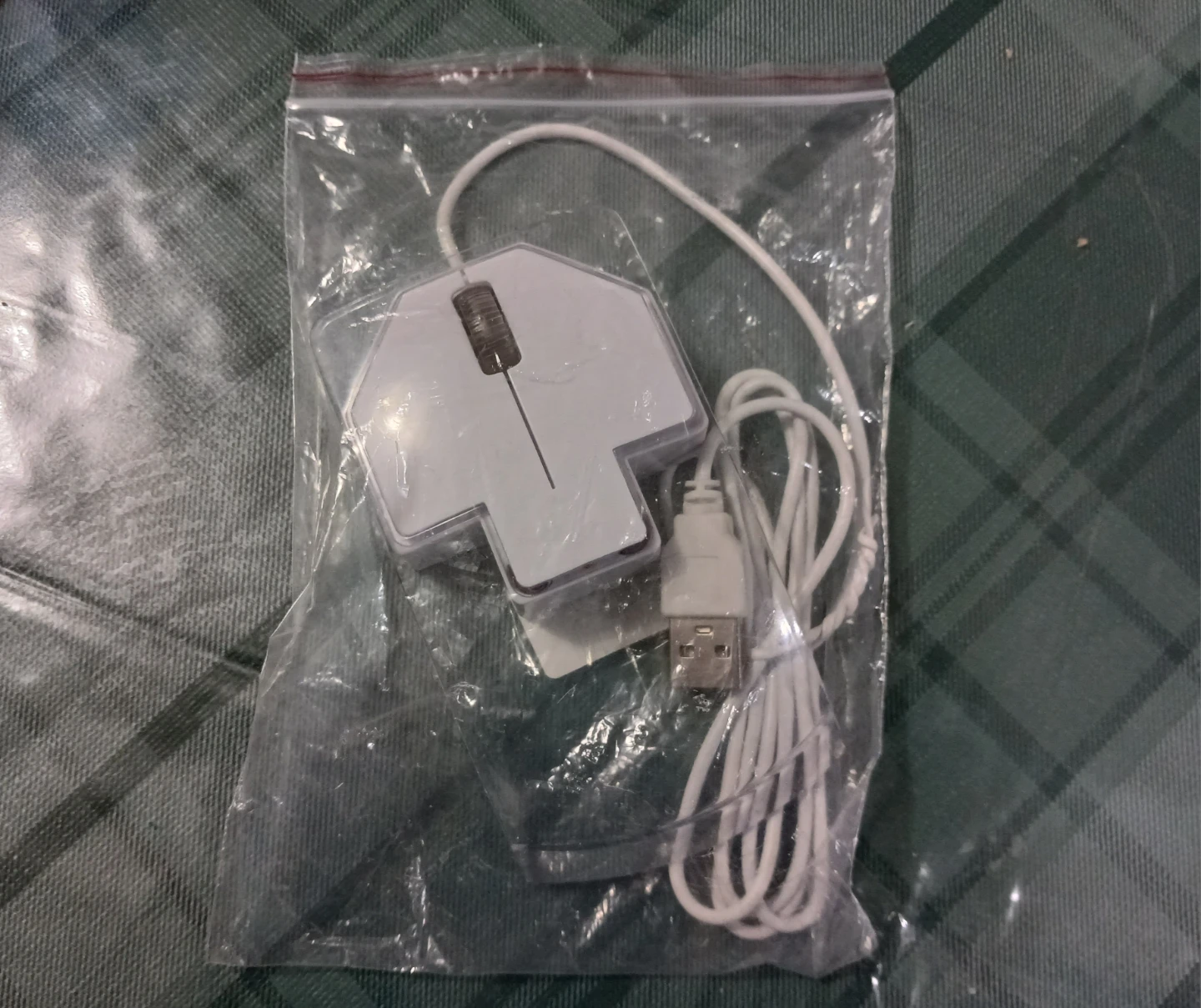 Wired computer mouse with clear plastic cover.(Transparent) - photo 3