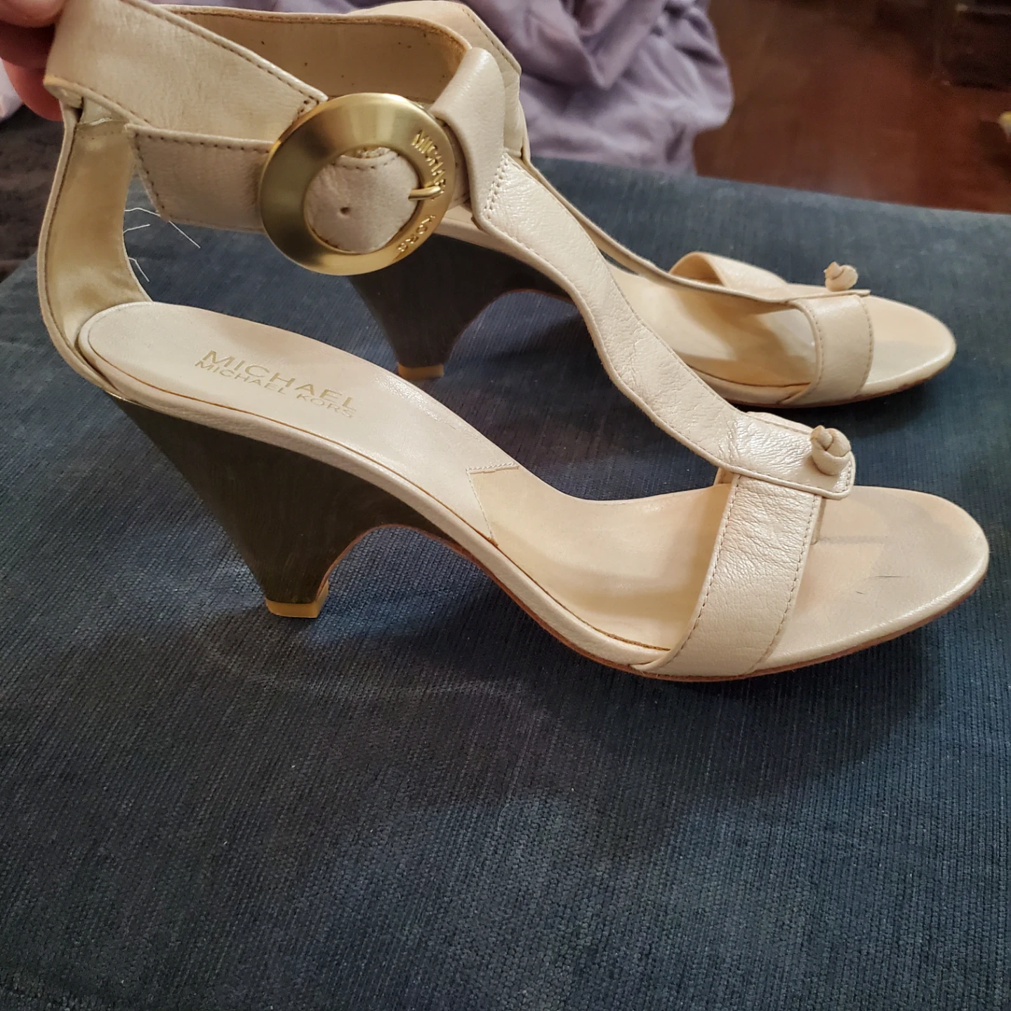 Michael Kors Cream Leather Ankle Strap Heels Size 10 - photo 5