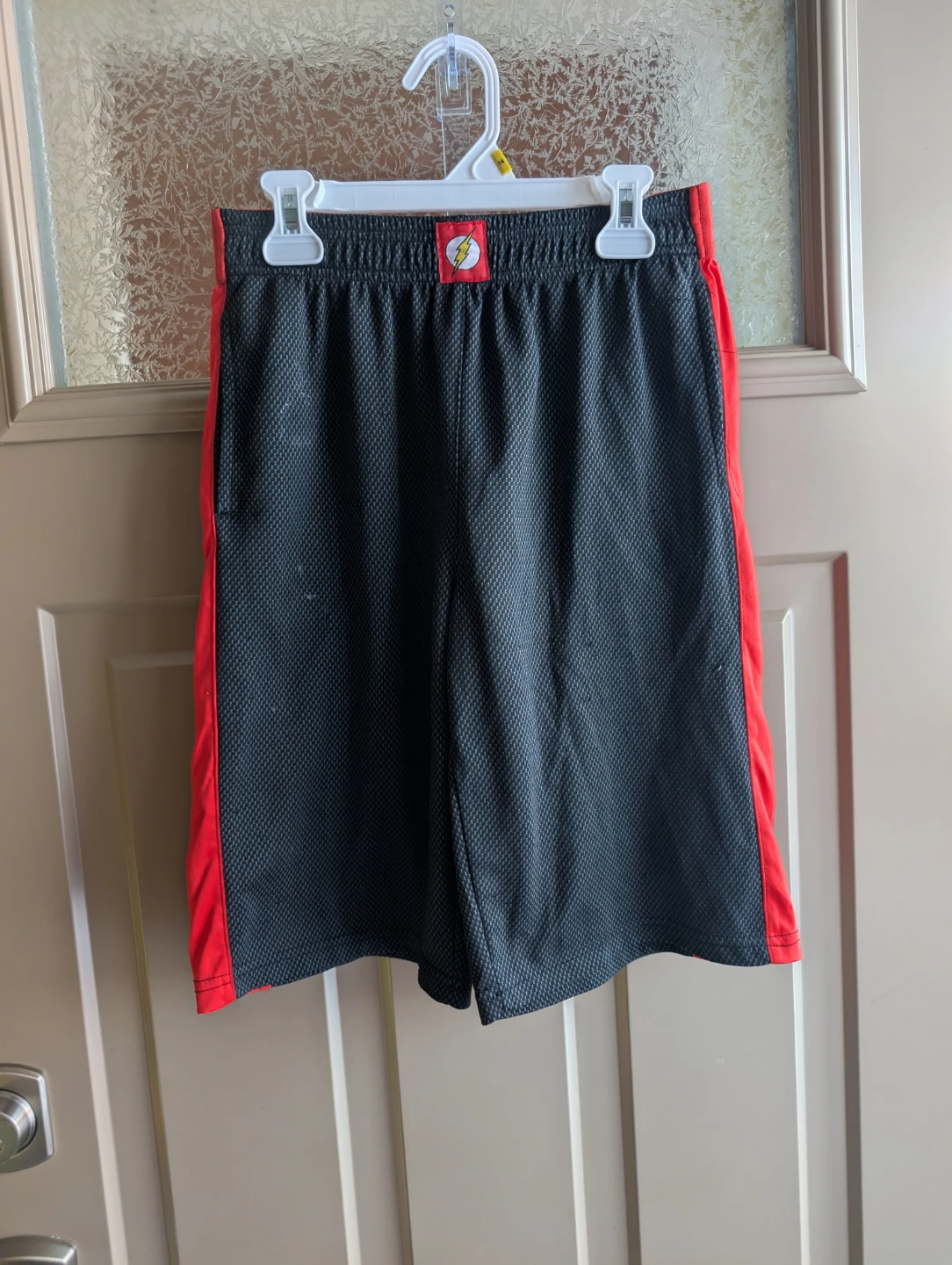 Boys sz 14 The Flash short set - photo 3