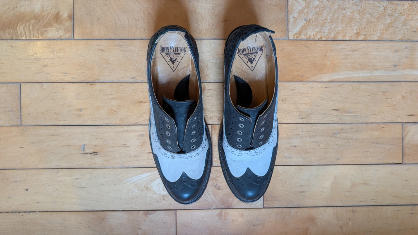 black & white Fluevogs - photo 2