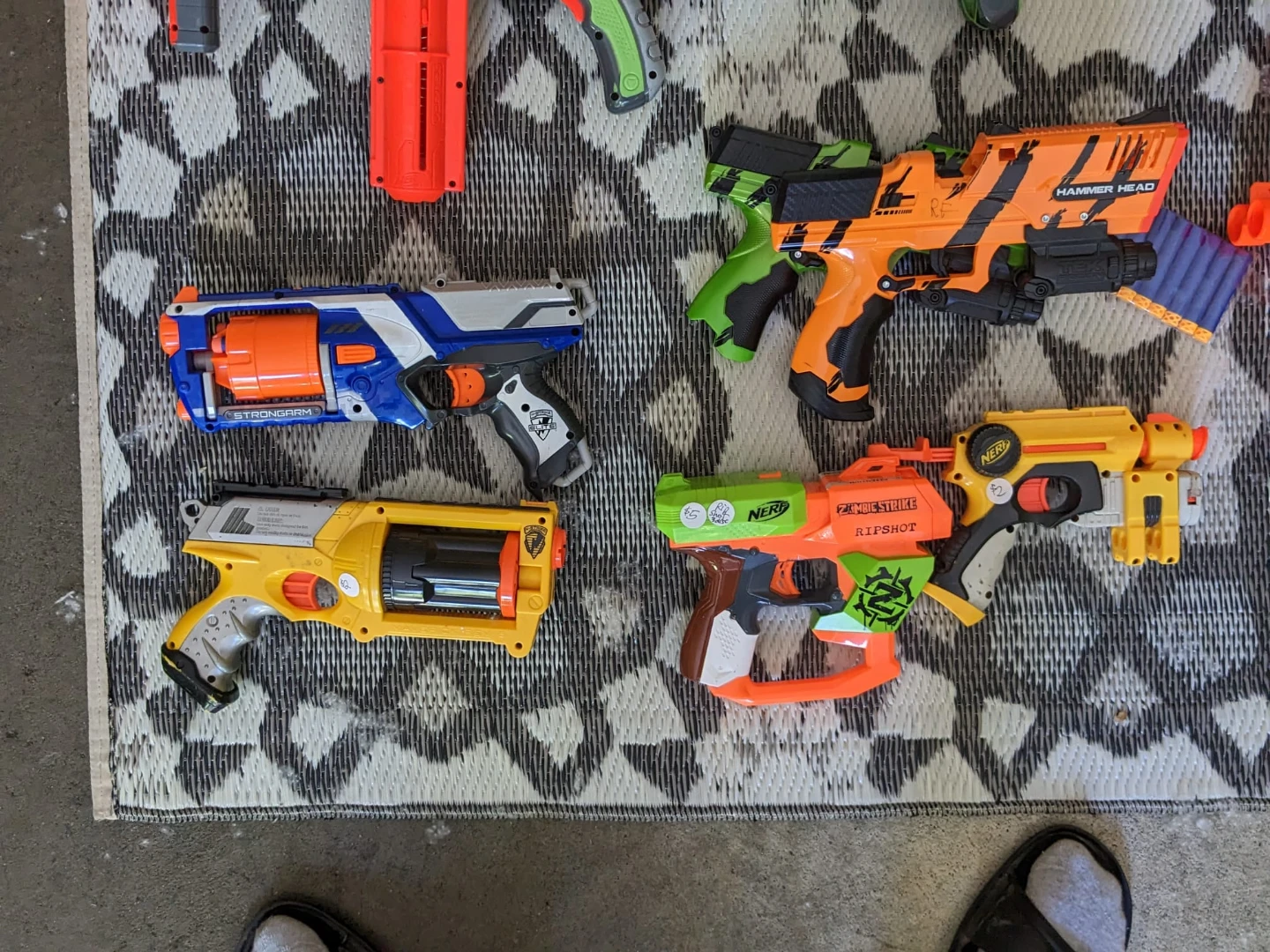 Nerf Blasters Lot - Strongarm, Hammerhead, Ripshot