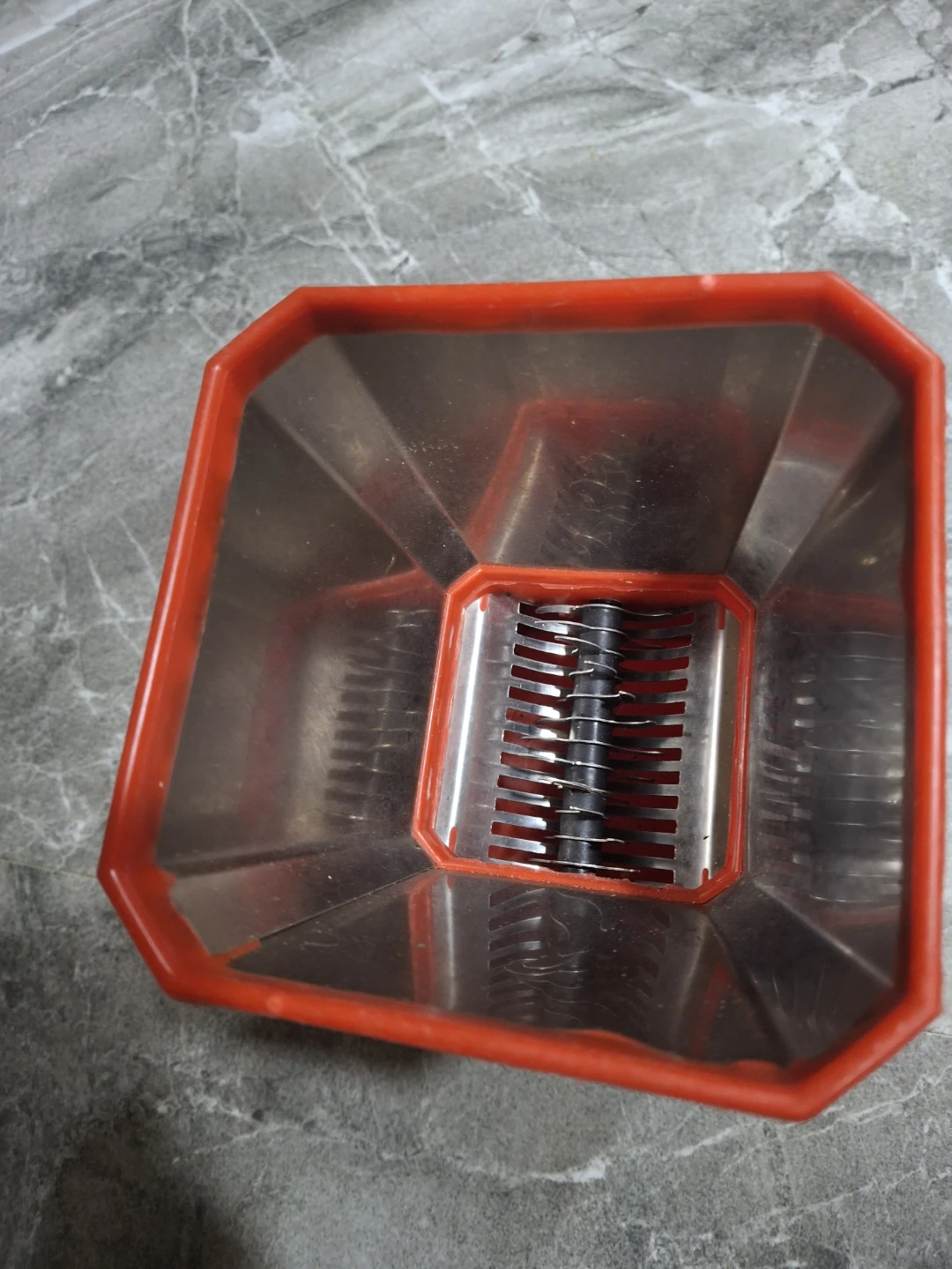 Vintage Manual Food Chopper/Grinder with Red Base - photo 3