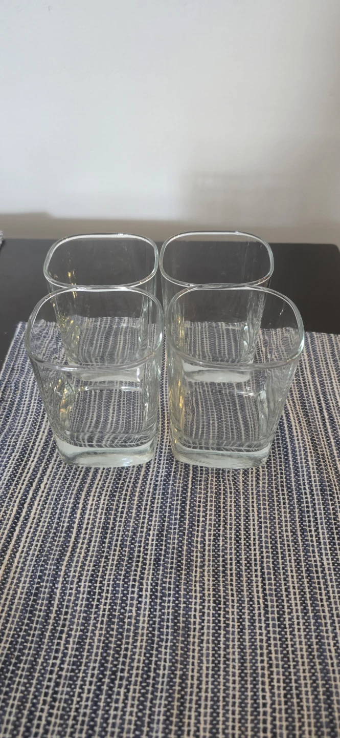 Set of 4 Clear Glass Tumblers
