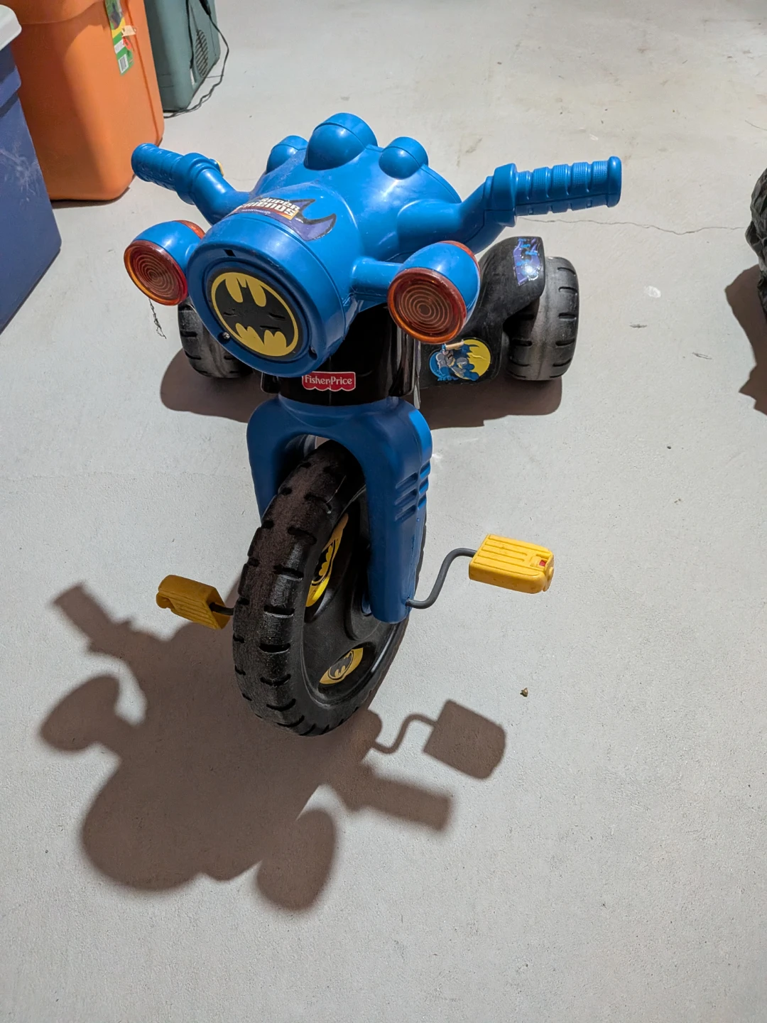 Fisher-Price Batman Ride-On Tricycle - photo 3