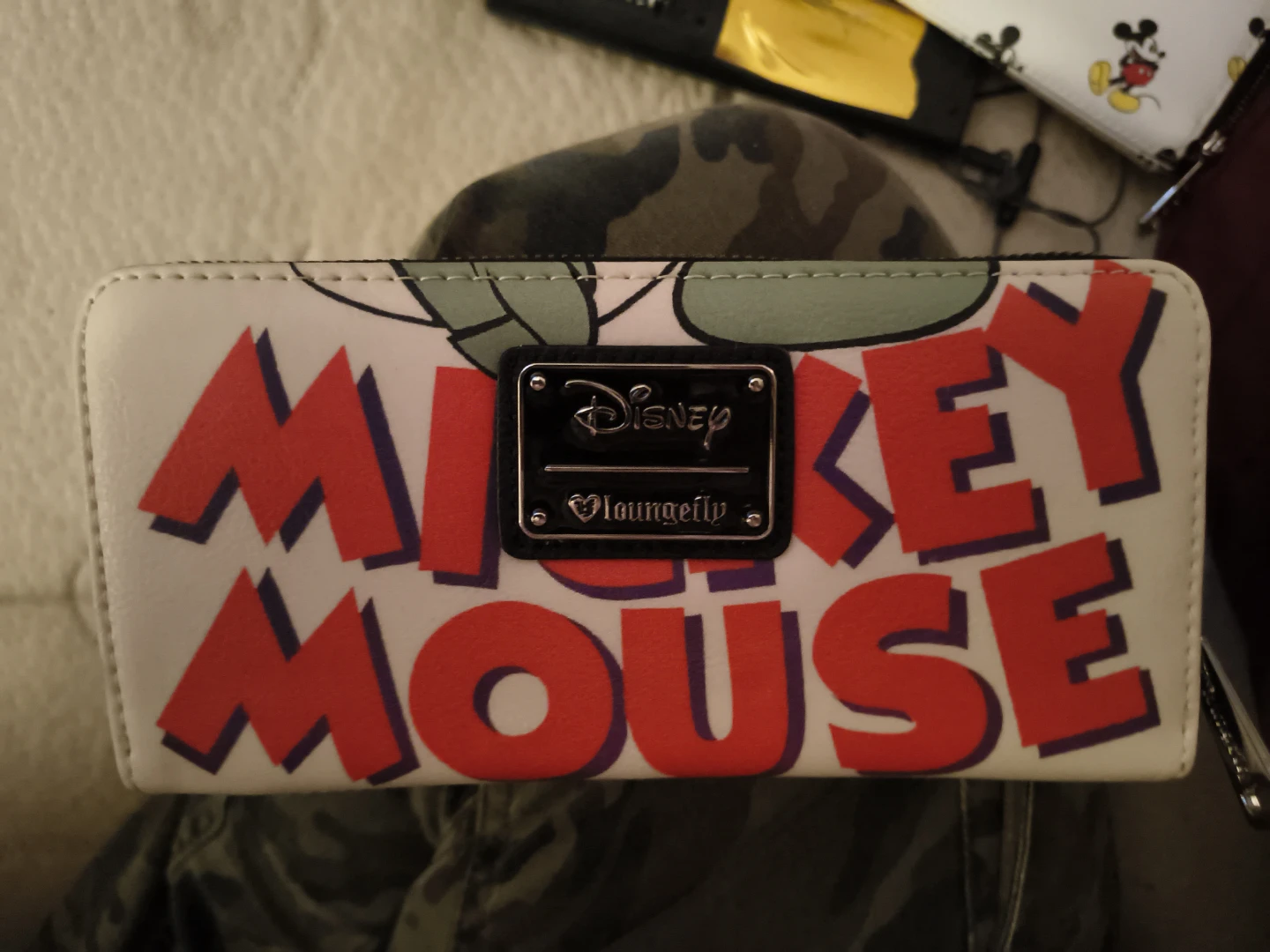 Disney Mickey Mouse Loungefly Wallet - photo 3