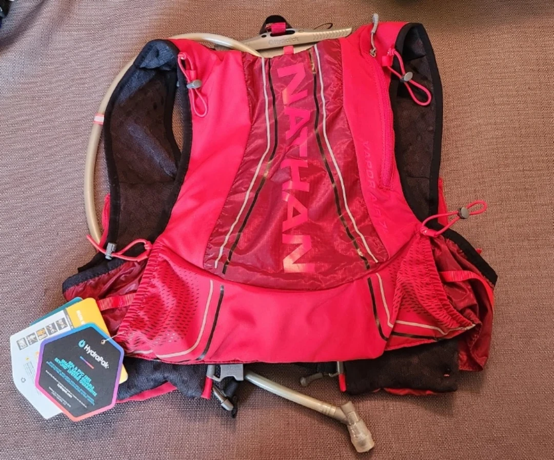 Nathan VaporAir 7L 2.0 Men's Adjustable Race Vest - photo 3