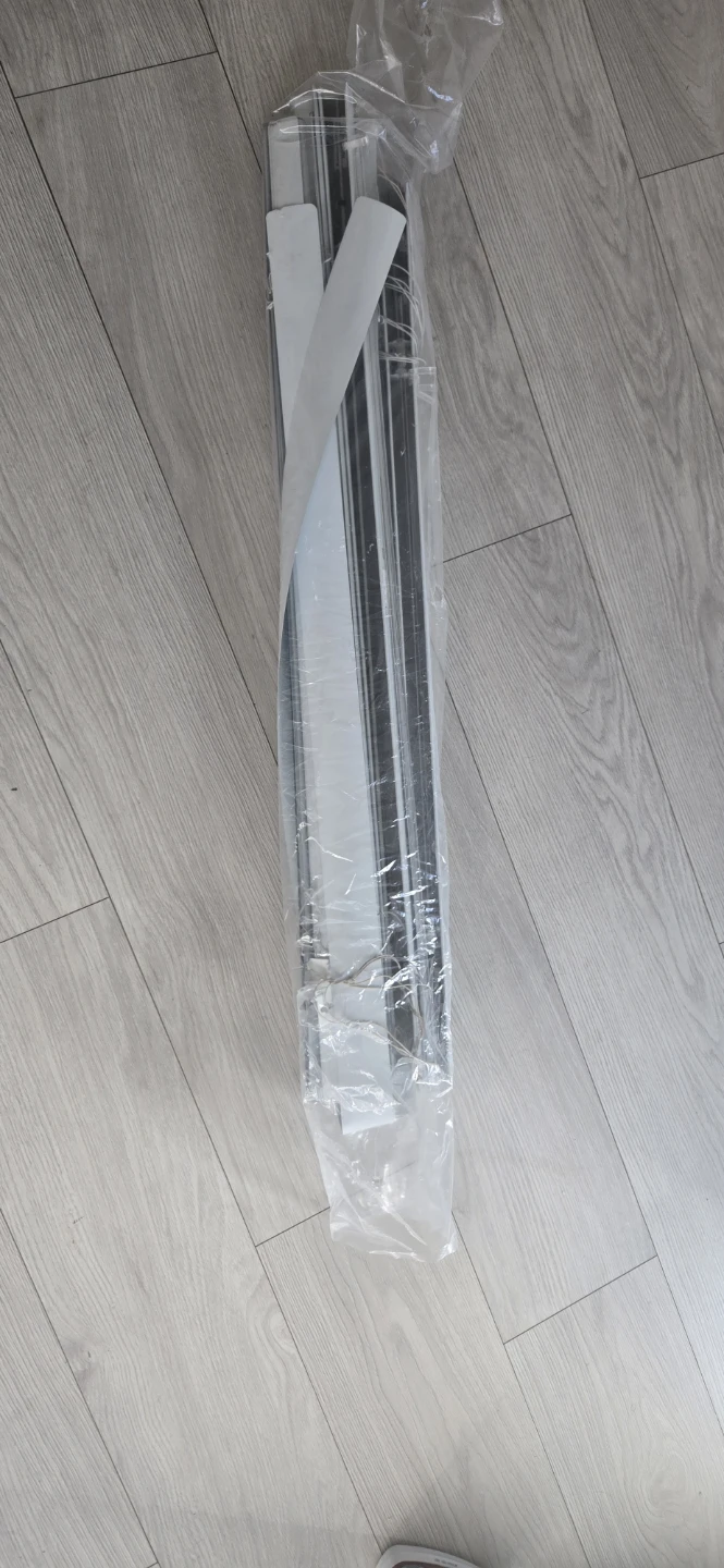Silver Horizontal Blinds - photo 3