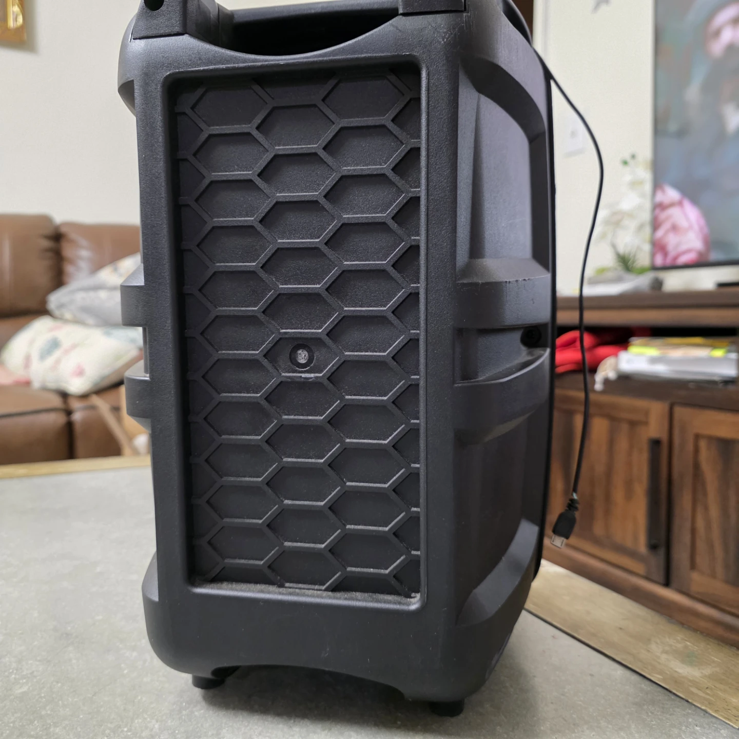 MEGABASS V3 Portable Bluetooth Speaker with Lights - photo 2