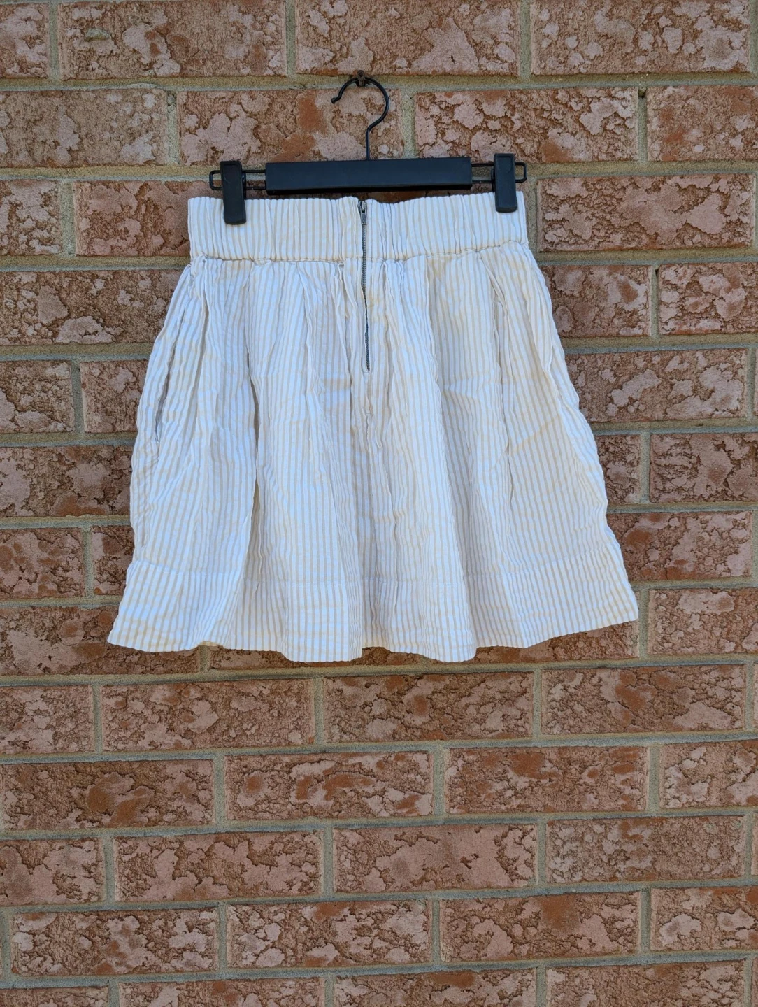 Club Monaco size 2 Striped Mini Skirt - photo 2