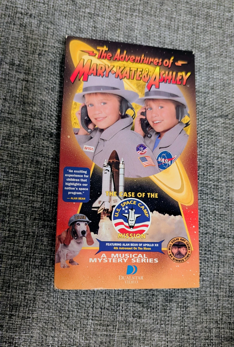 Mary-Kate & Ashley: The Case of the Space Camp VHS