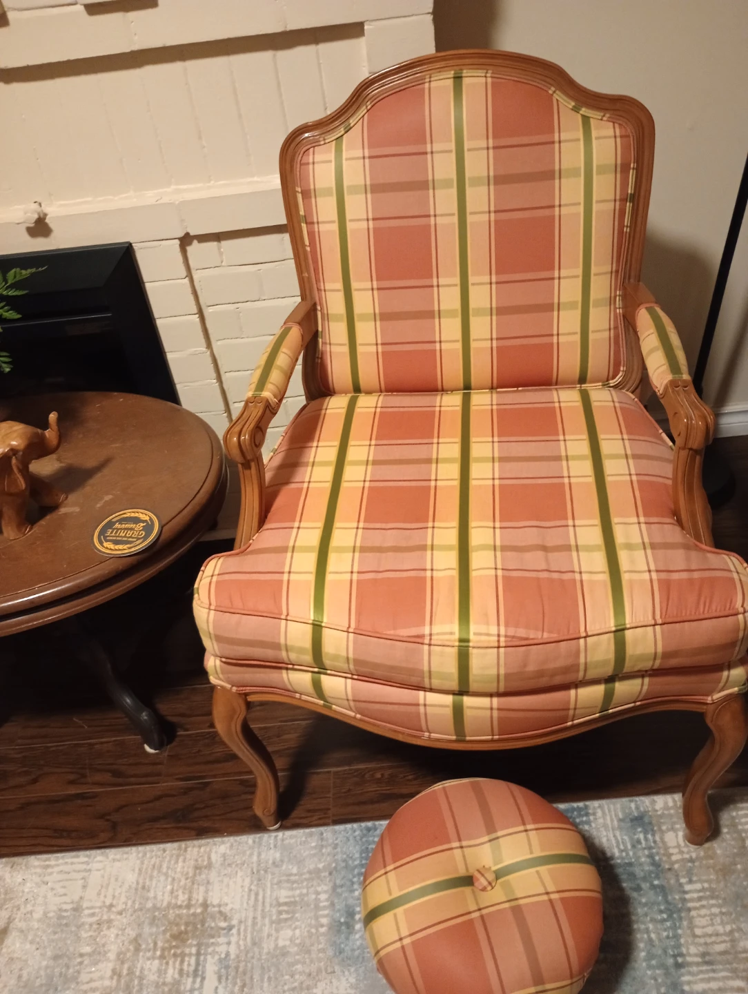 Armchair with Plaid Upholstery - photo 2