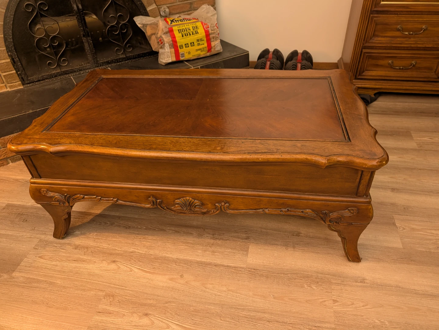 Large wooden Coffee Table with Drawers - photo 3
