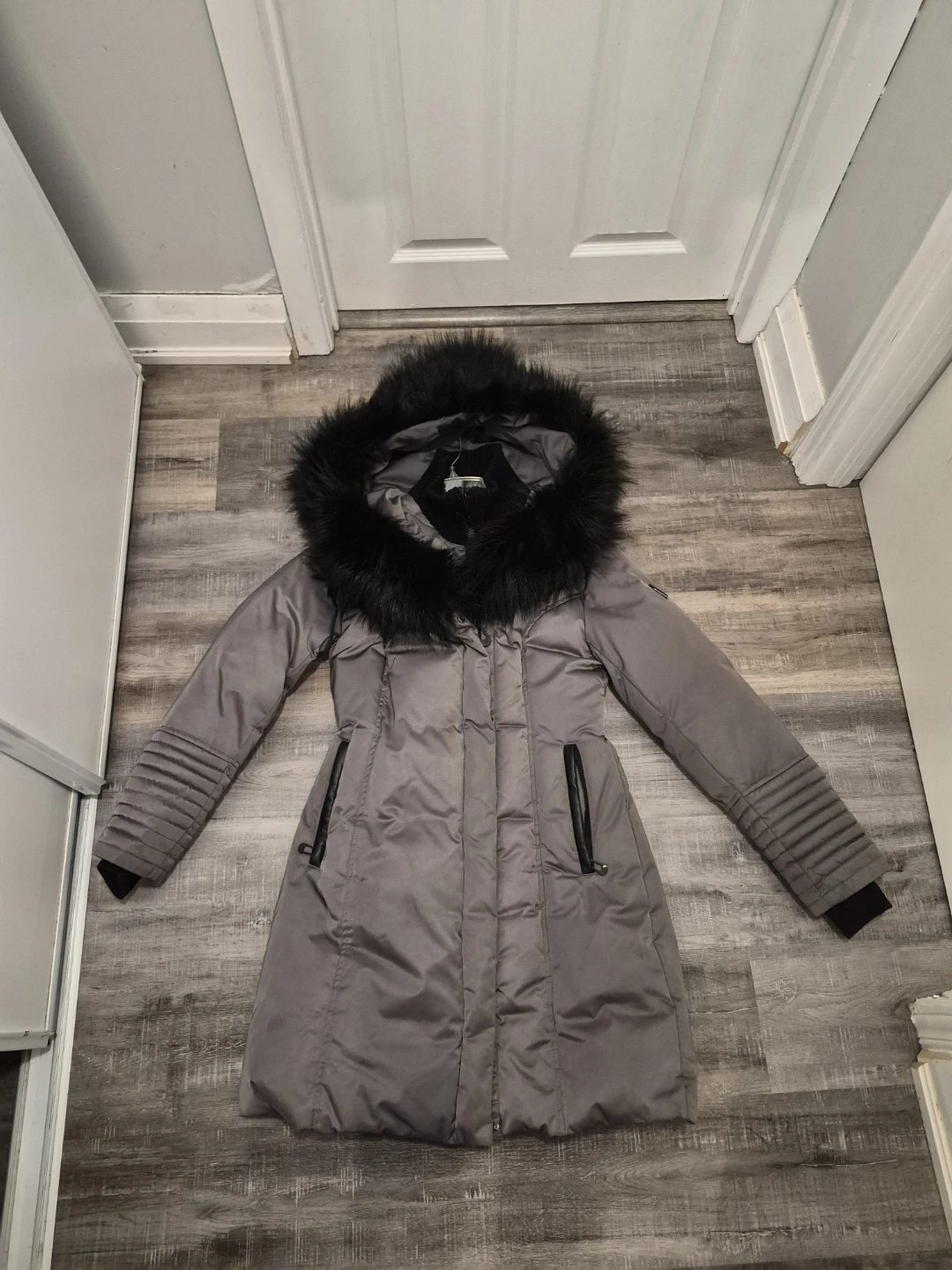 Puffer Coat with Fur Hood - photo 4