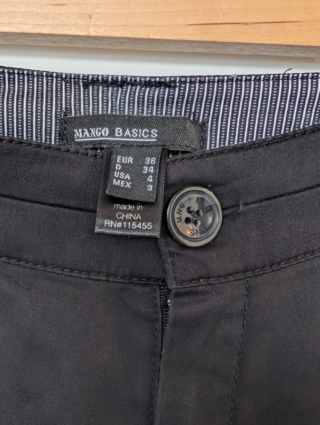 Mango Low-Rise Black Pants (Size 4) - photo 3